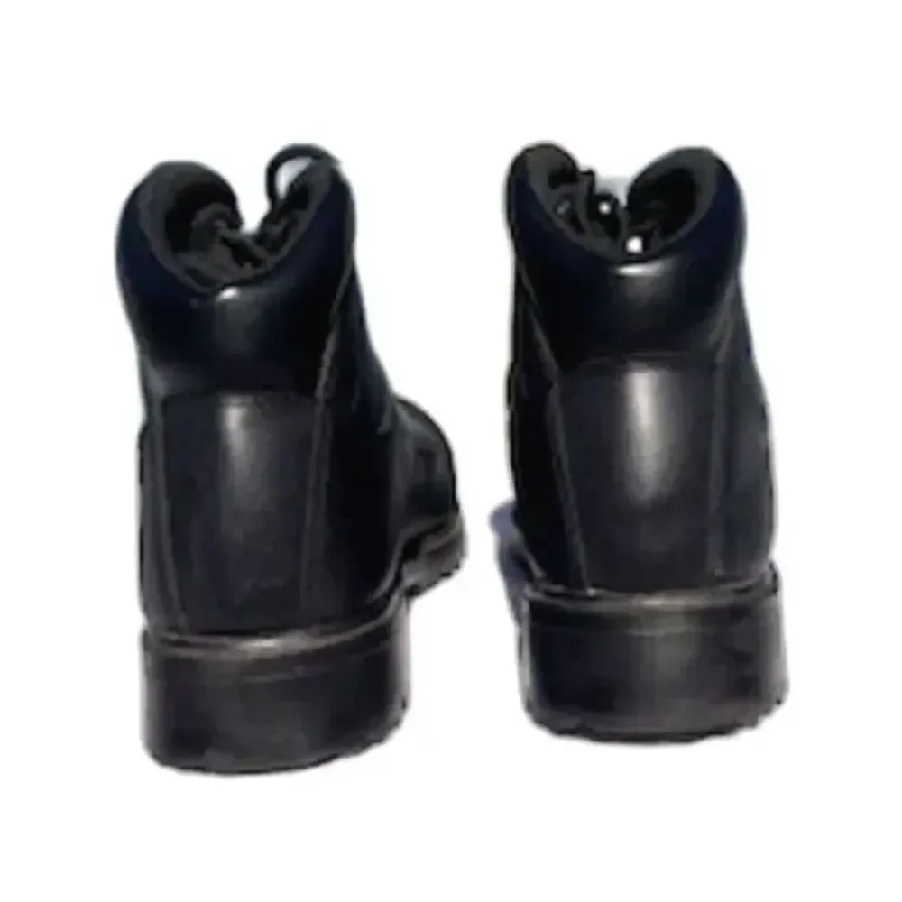 Size: 11 Combat Boots . Utility Slip & Oil Resistant Black Lace Up  Brahma . New